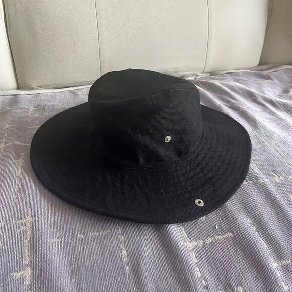 Miu Miu Black Bucket Hat - Picture 4 of 5